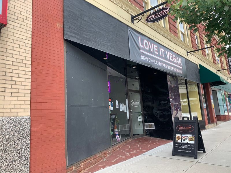 Love It Vegan, Torrington