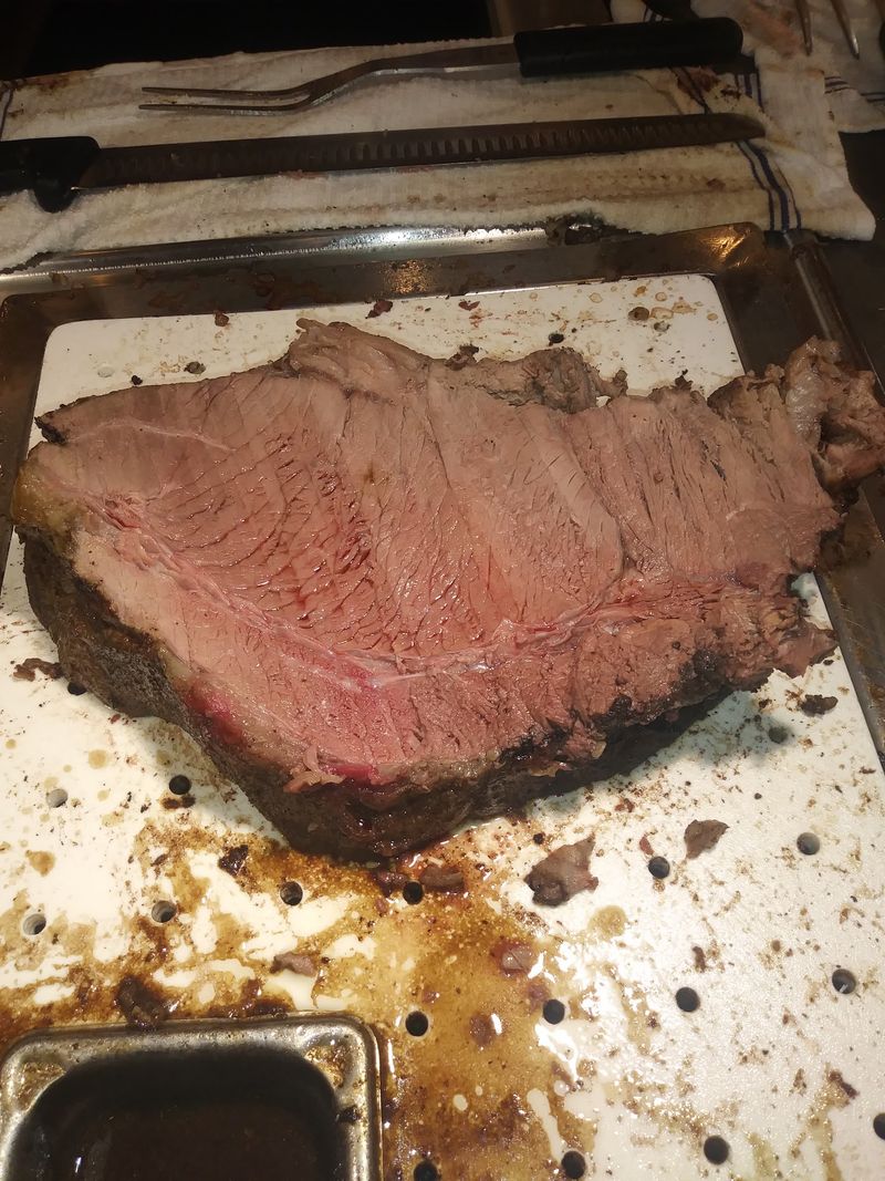 This All-You-Can-Eat Florida Buffet Is A Must-Visit For Hungry Diners - Decor Hint The Carving Station Show
