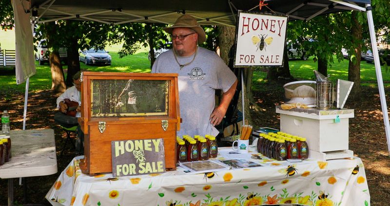 This North Carolina Town Is Hosting A Huge Honey Festival With 140+ Vendors This Weekend - Decor Hint Follow The Honey Theme Through Crafts Treats And Bee-Inspired Finds