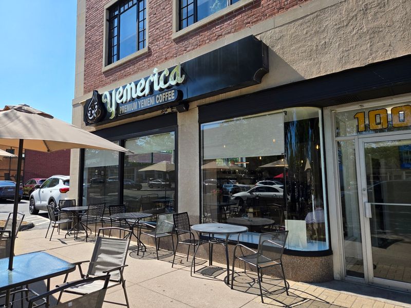 Yemerica Coffee, West Hartford