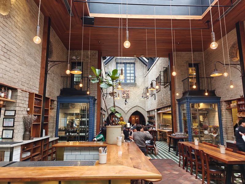 Republique, Brunch Inside A Charlie Chaplin Landmark