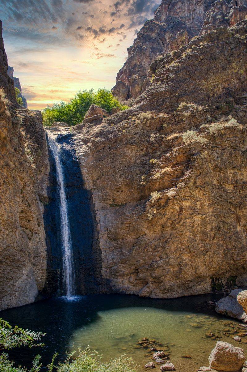 Jump Creek Falls, Marsing