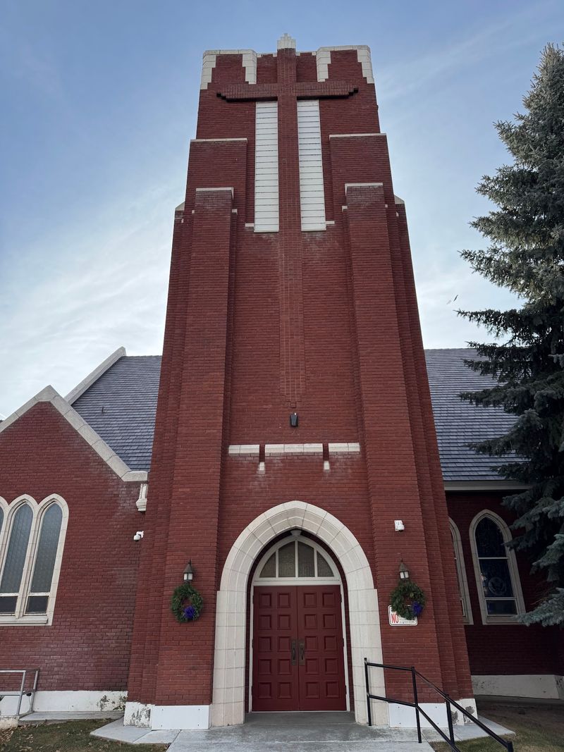 10 Idaho Churches With Architecture That Feels Straight Out Of Europe - Decor Hint Holy Rosary Catholic Church