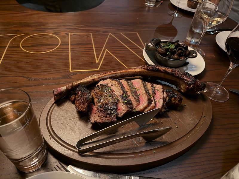 Michael Jordan's Steak House, Uncasville