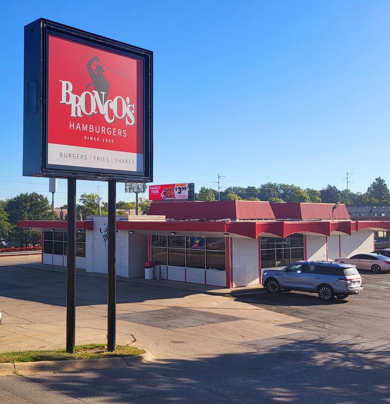Take The Drive-Through Route For An Easy Omaha Meal