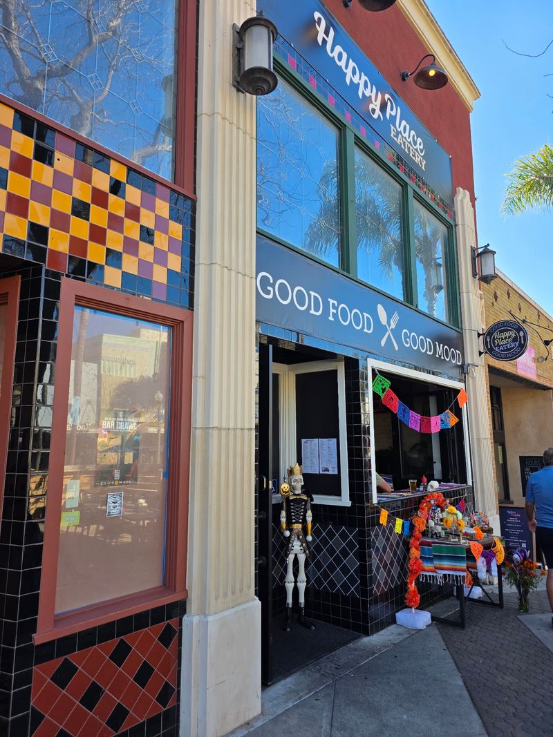 Happy Place Eatery