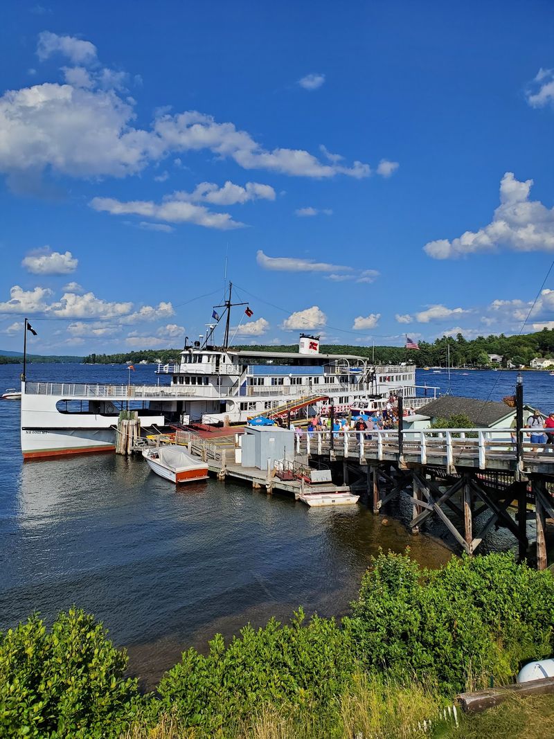 Weirs Beach, Laconia