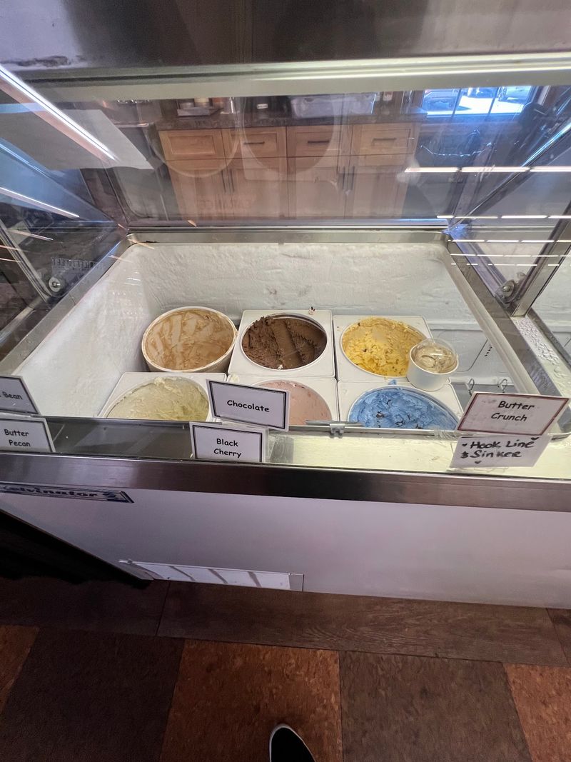 Hand Dipped Ice Cream Worth The Detour