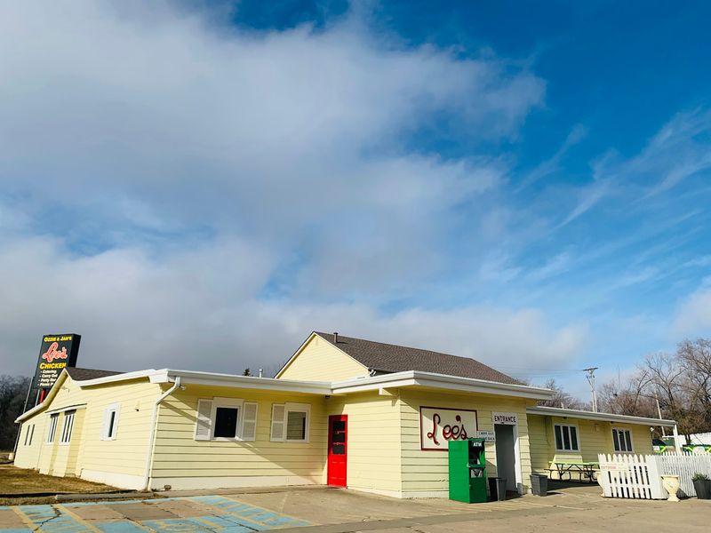 Lee's Chicken Restaurant