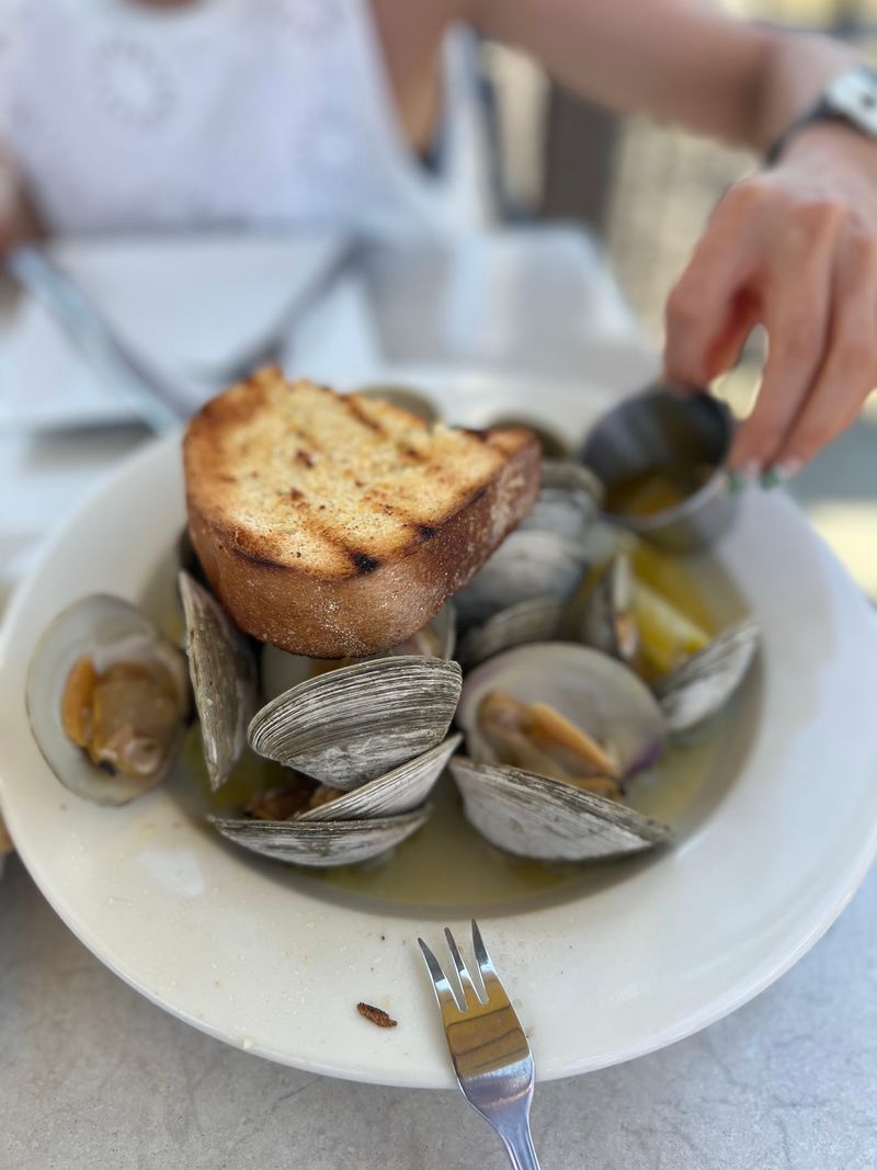 Fresh Seafood Fits The Waterfront Setting