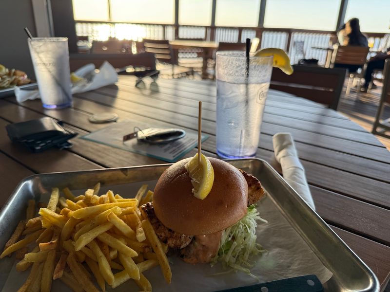 The Waterfront, Daphne