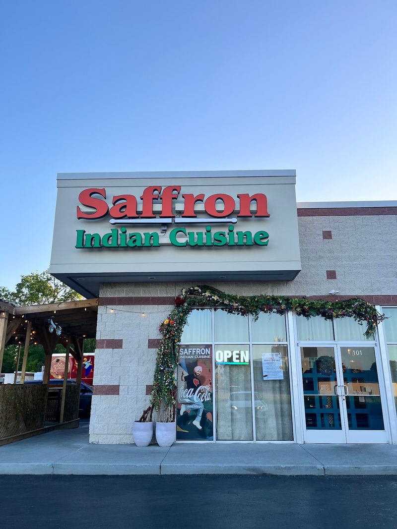 10 Indian Restaurants In Kentucky Locals Keep Going Back To - Decor Hint Saffron Indian Cuisine