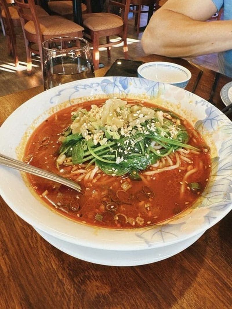 Lao Sze Chuan, Milford