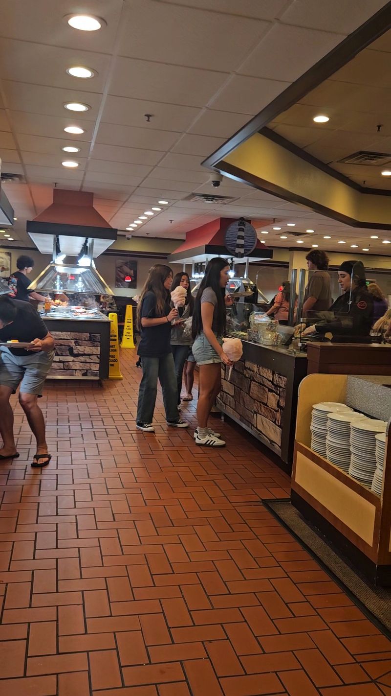 Golden Corral Buffet and Grill, Anaheim