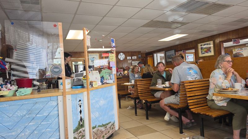 Cox Family Restaurant, Morehead City