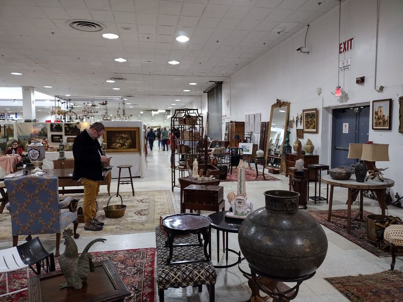 Scott Antique Markets, Atlanta