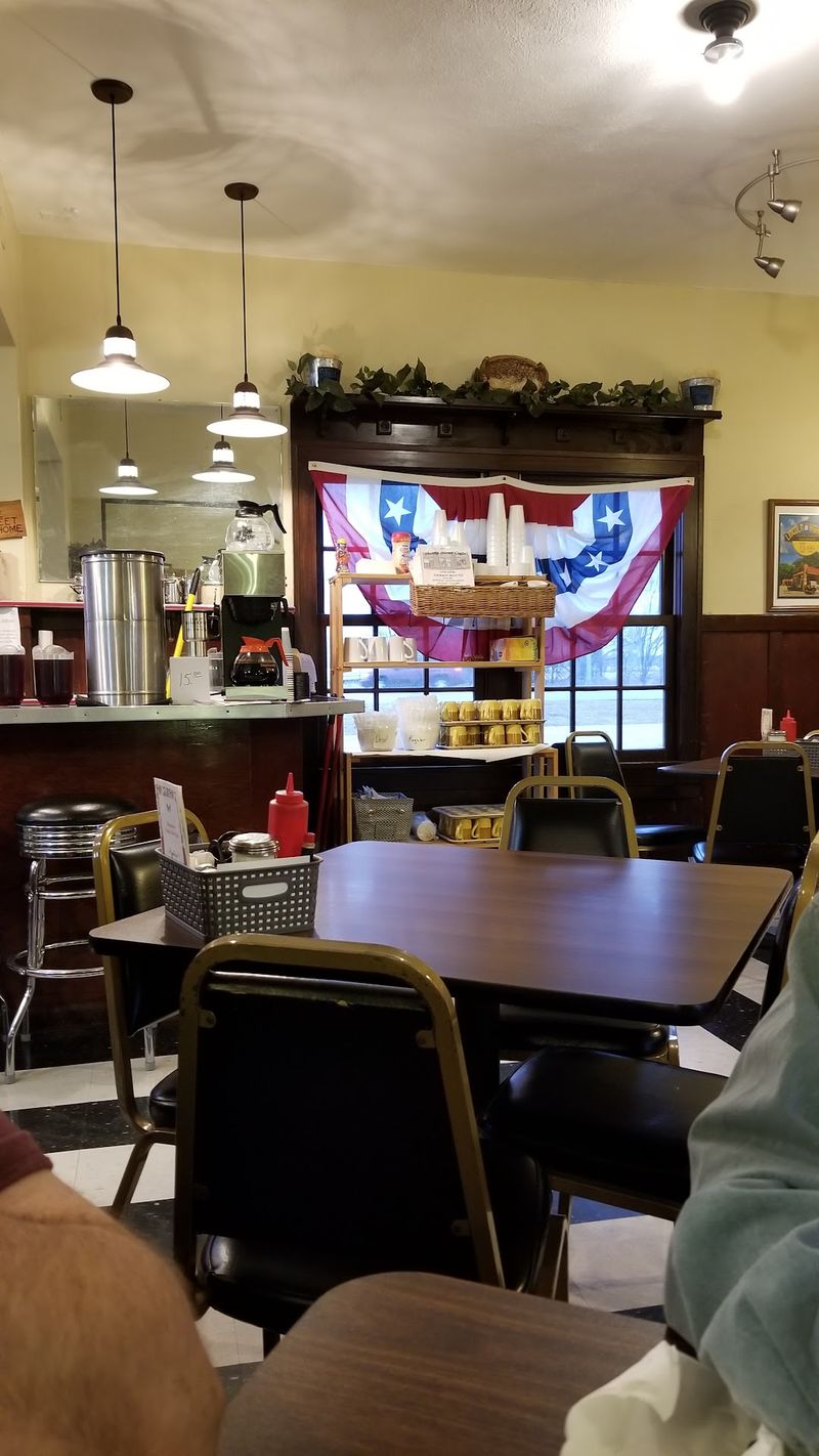 Shady Bend Cafe, Grand Island