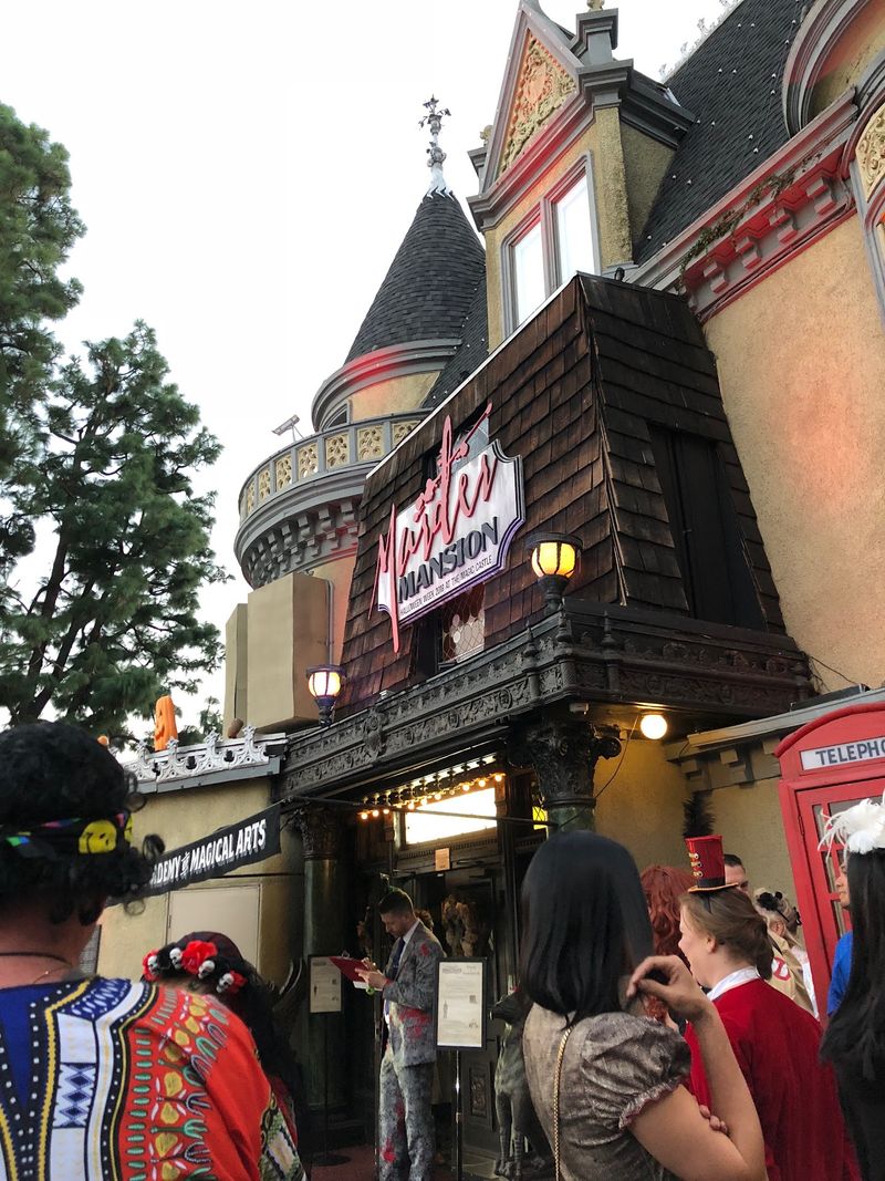 The Dress Code Is Much Stricter Than Most Attractions