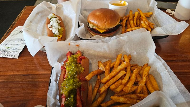 11 Burger Spots In West Virginia You’ll Wonder Why You Haven’t Tried Yet - Decor Hint Der Dog Haus, Parkersburg