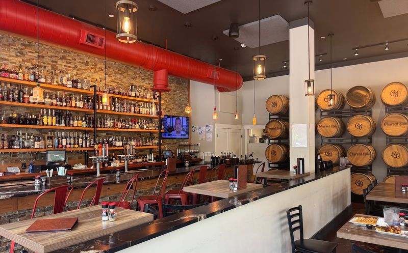 Charred Oak Kitchen + Bar, Columbus
