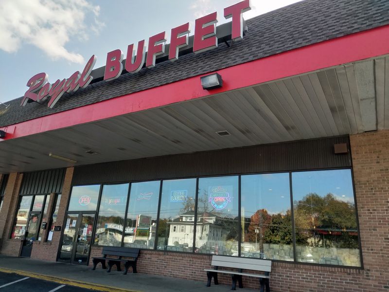 A Willimantic Buffet Packed With Choices