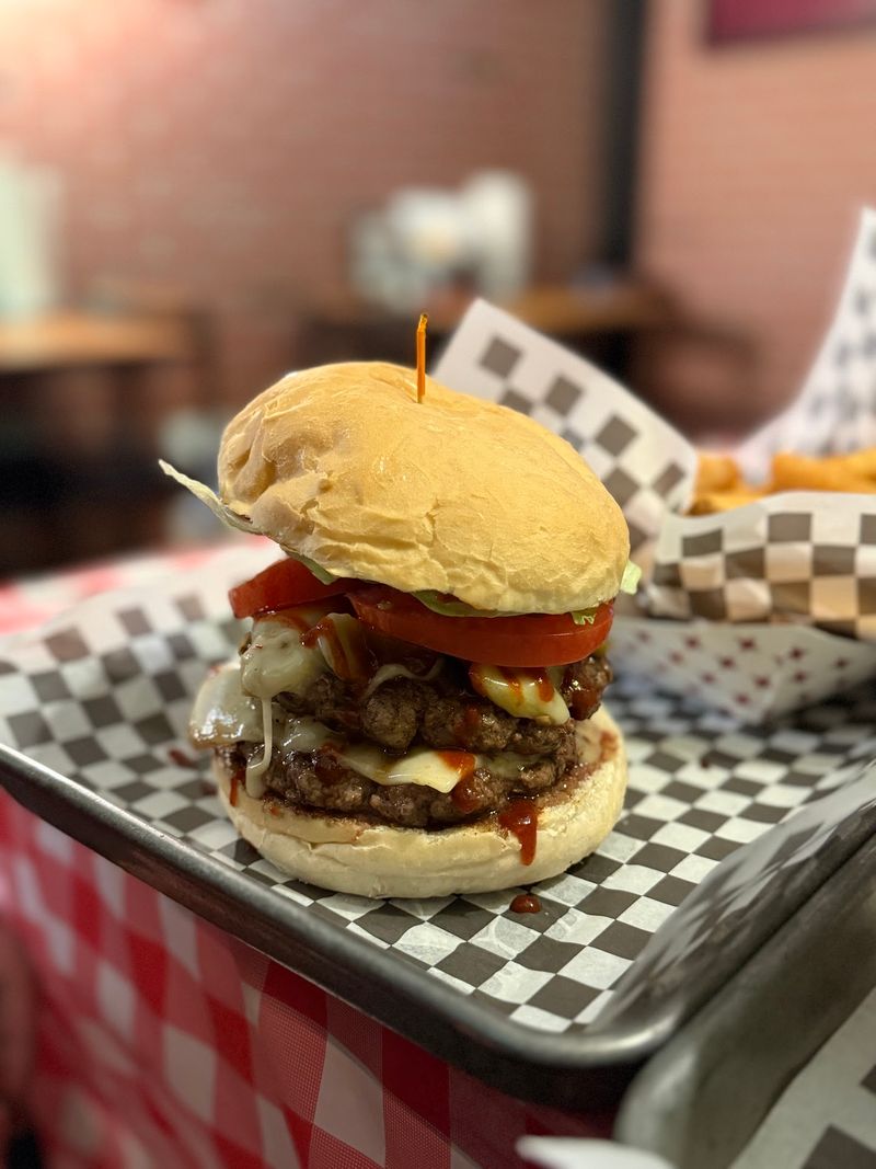 11 Burger Spots In West Virginia You’ll Wonder Why You Haven’t Tried Yet - Decor Hint JAG Burger Beer Bowery, Fairmont