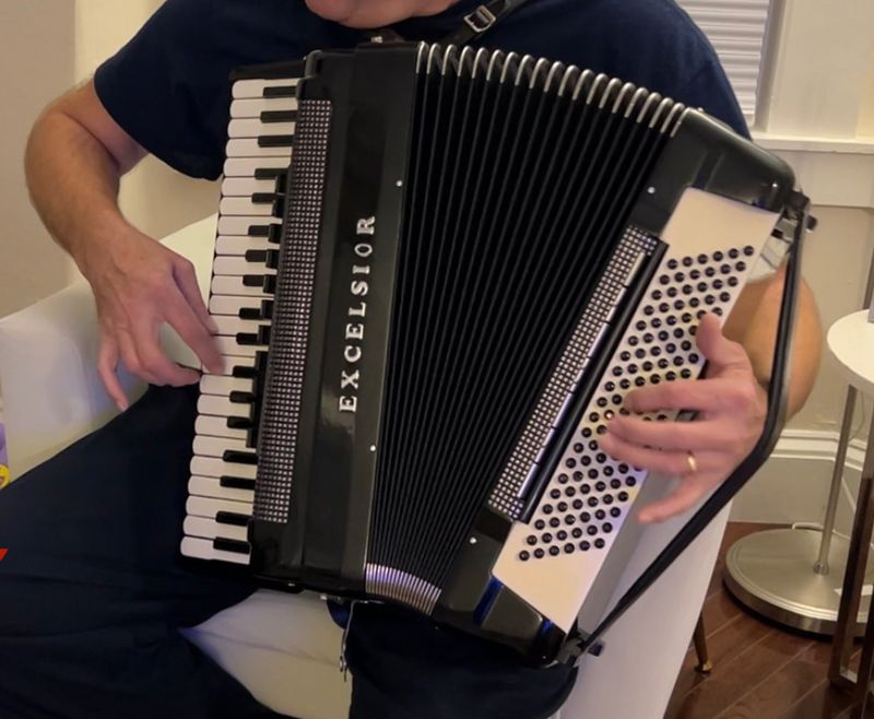 Most People Have No Idea This Charming Accordion Museum Exists In Connecticut - Decor Hint Live Music And Special Gatherings