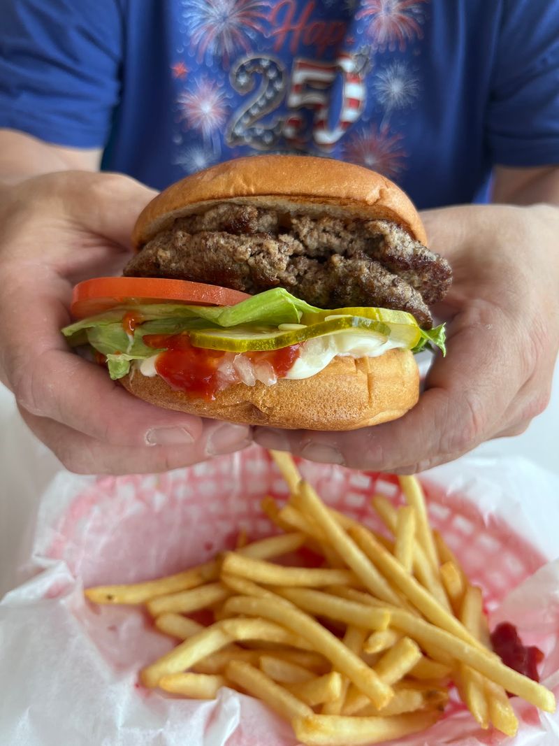 Mikey's Drive In, Bridgman