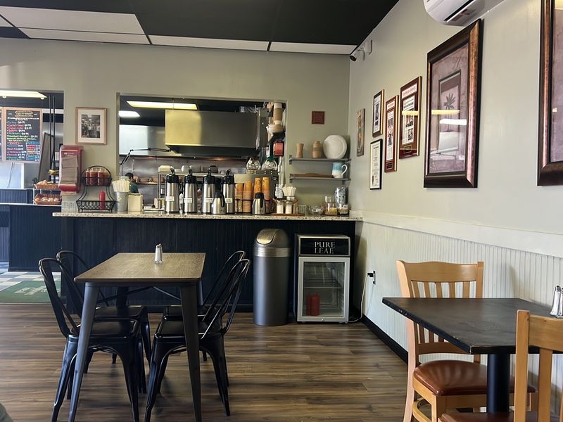 Oakville Kitchen, Oakville 