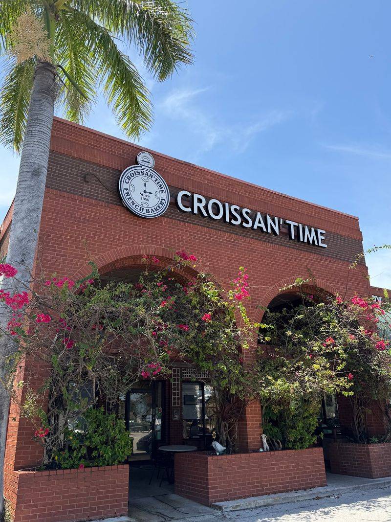 10 Florida Bakeries And Cafés Where Pastries And European-Inspired Treats Still Take The Spotlight - Decor Hint Croissan'Time French Bakery, Fort Lauderdale
