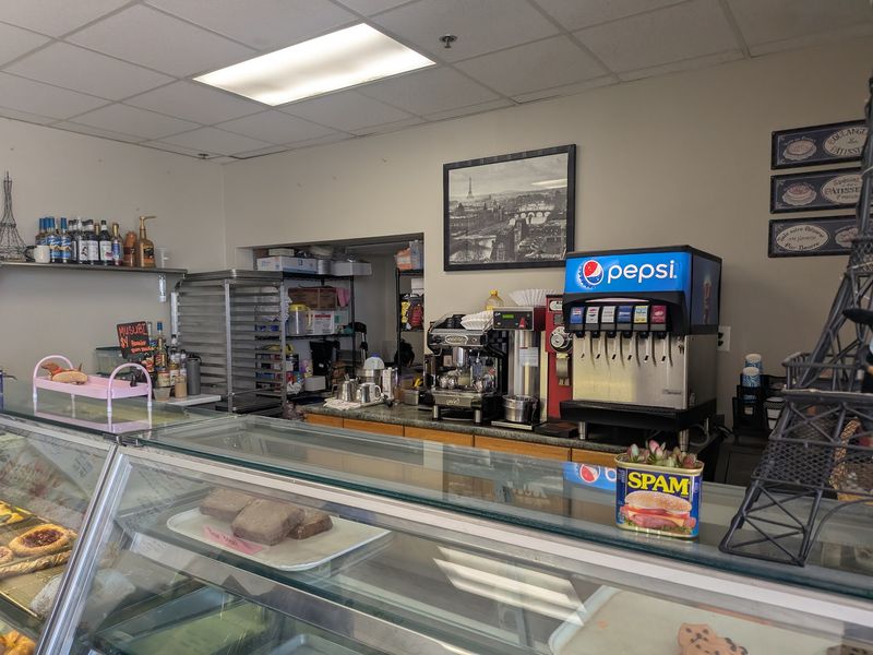 A La Parisienne - Morro Bay Bakery, Morro Bay