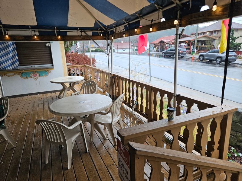 Pet-Friendly Outdoor Patio For Bakery Treats