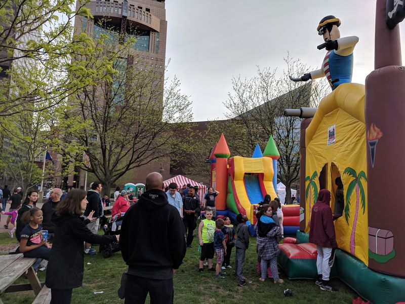 A Children's Activity Zone That Keeps Kids Busy
