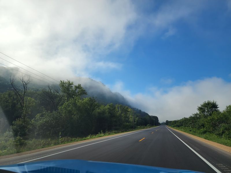 The Gorgeous 40-Mile Kentucky Scenic Drive Locals Say Beats Meditation - Decor Hint Where The Calm Starts