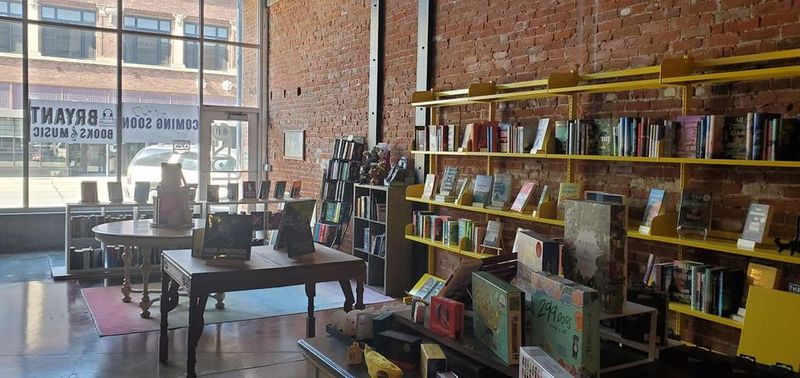 Bryant Books and Music, Hastings
