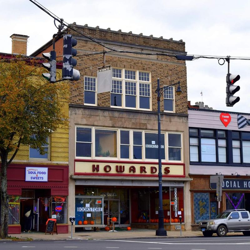 Howard's Bookstore
