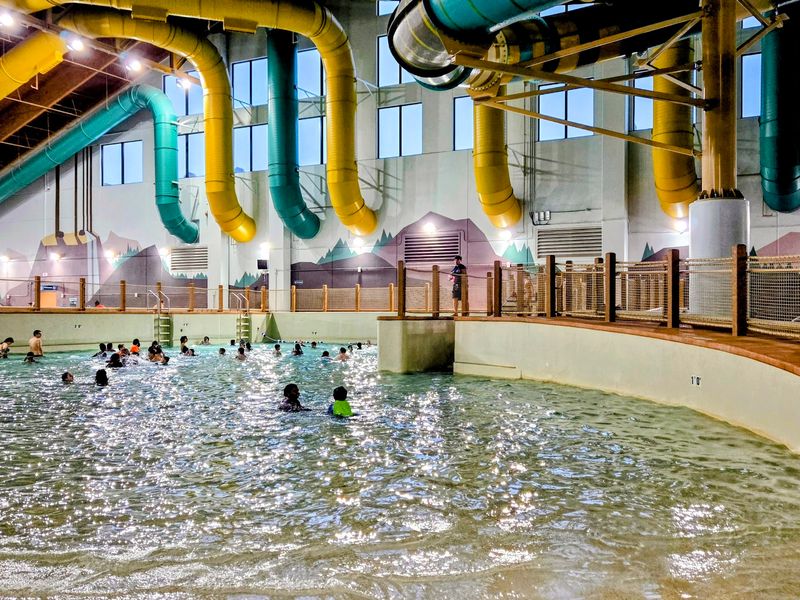 Connecticut's Largest Hotel Waterpark Has Thrilling Slides, A Lazy River, And A Huge Wave Pool - Decor Hint The Wave Pool Brings Beach Energy Indoors