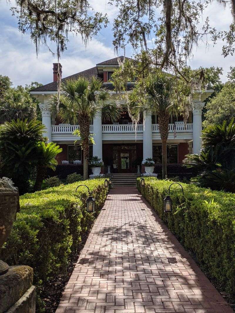 The Herlong Mansion Bed And Breakfast