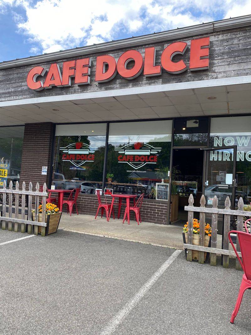 Cafe Dolce, Norwalk