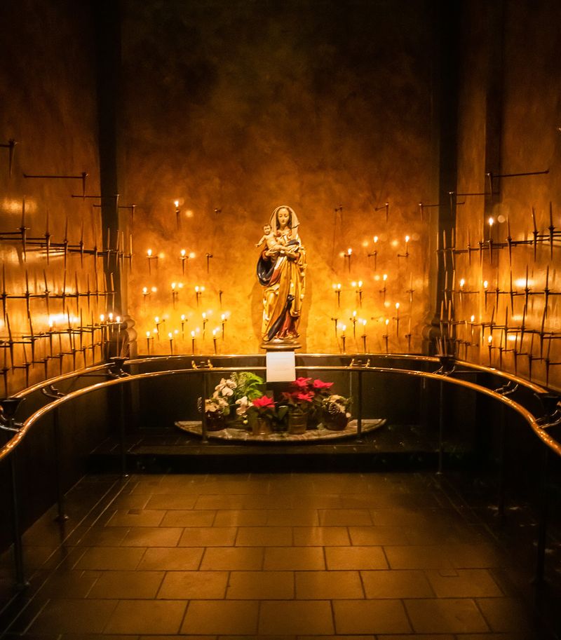 A Candlelit Marian Chapel Built For Stillness