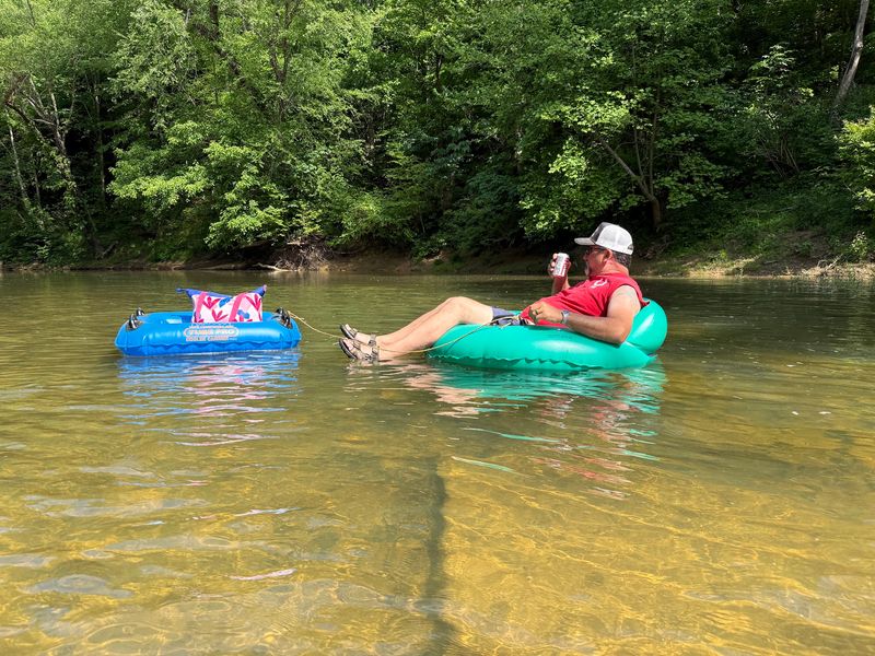 Grab A Paddle And Explore These 10 Relaxing Kentucky Waterways - Decor Hint Riffel's Camp And Float Adventures