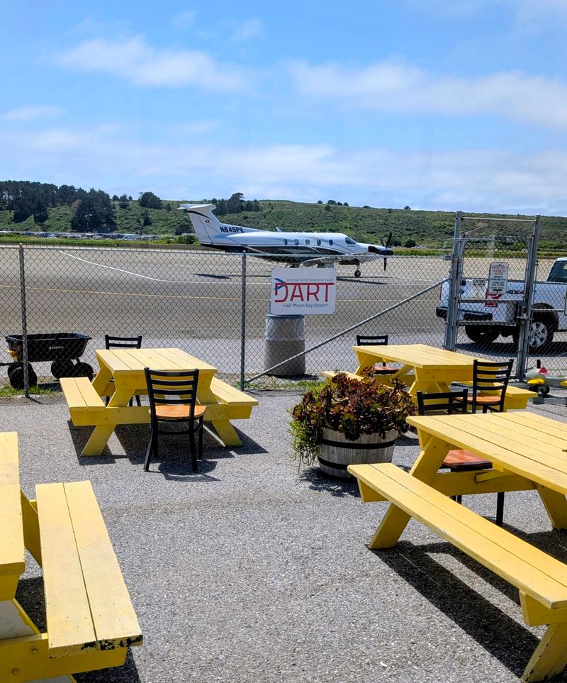 It Works Especially Well As A Coastal Brunch Stop