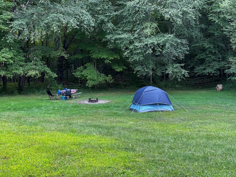 Wolf Den Campground, Pomfret 