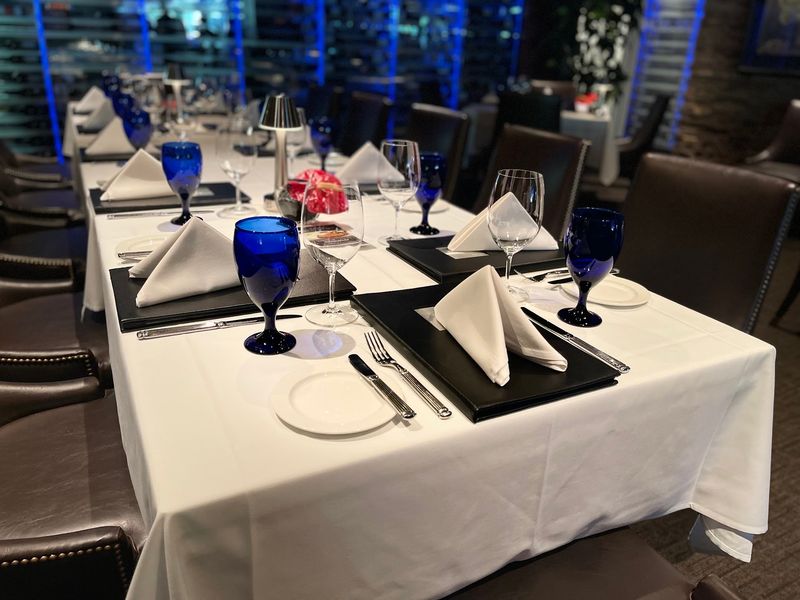 9 Idaho Restaurants Hollywood Celebrities Can't Get Enough Of - Decor Hint Chandlers Prime Steaks & Fine Seafood, Boise