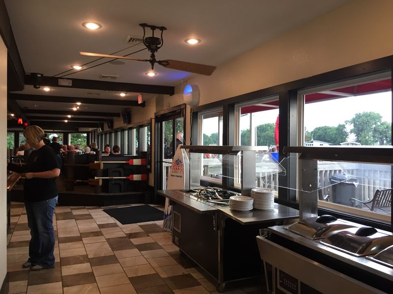 This Nebraska Lakefront Restaurant Serves Huge Seafood Dinners Right By The Water - Decor Hint Wednesday Lobster Night Is The Seafood Event To Plan Around