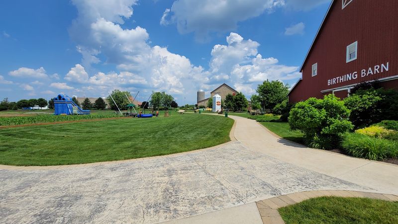 This Indiana Farm Destination Lets You Meet Animals, Explore Scenic Grounds, And Stay Overnight - Decor Hint Explore The Scenic Grounds And Wide Open Farm Space