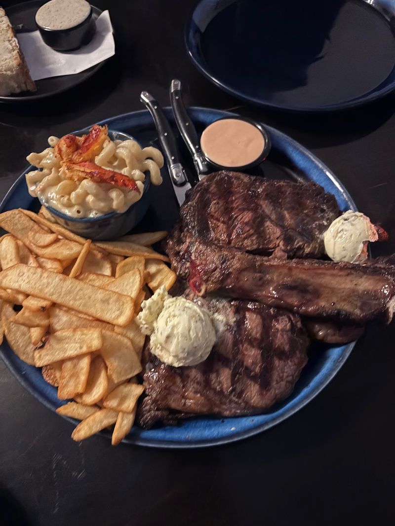 Rare Steakhouse, Star 