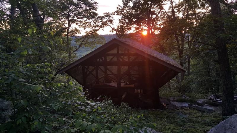 A 60-Acre Connecticut Nature Retreat Where The Cabins Look Straight Out Of A Storybook - Decor Hint Storybook Cabins Among The Trees