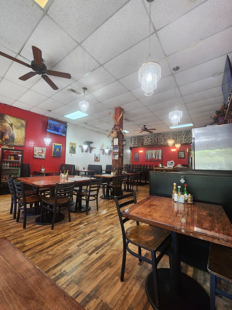 The Lazy Bear Restaurant, New Castle