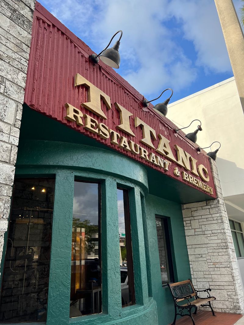 Titanic Brewery & Restaurant, Coral Gables